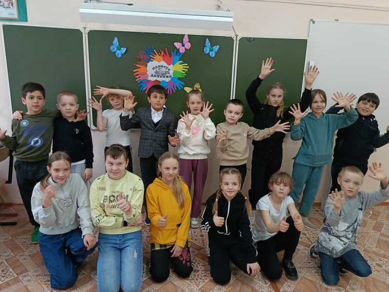 Первый день летнего лагеря.