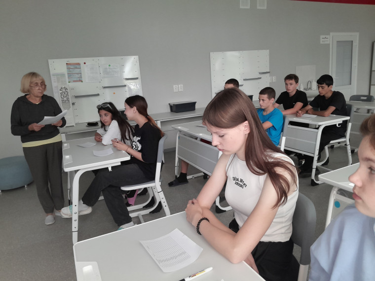 Второй день работы палаточного лагеря в МБОУ СОШ с. Верхняя Матренка.